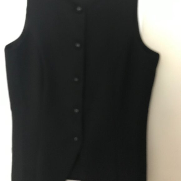 Black top - Picture 2 of 2